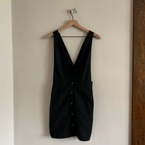 Black overall skirt